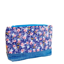 Load image into Gallery viewer, Alice in Wonderland &amp; Blue Zipper Bag - The Crafty Artisans