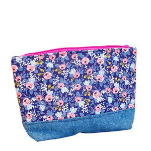 Alice in Wonderland & Pink Zipper Bag - The Crafty Artisans