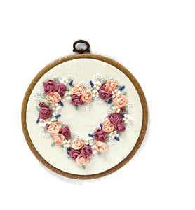 Embroidered Hearts - The Crafty Artisans