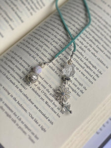 Bookmark | Lotus - The Crafty Artisans