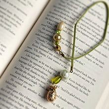 Load image into Gallery viewer, Bookmark | Pineapple - The Crafty Artisans