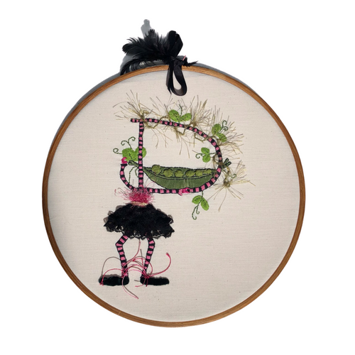 Hand Embroidered Letters - The Crafty Artisans